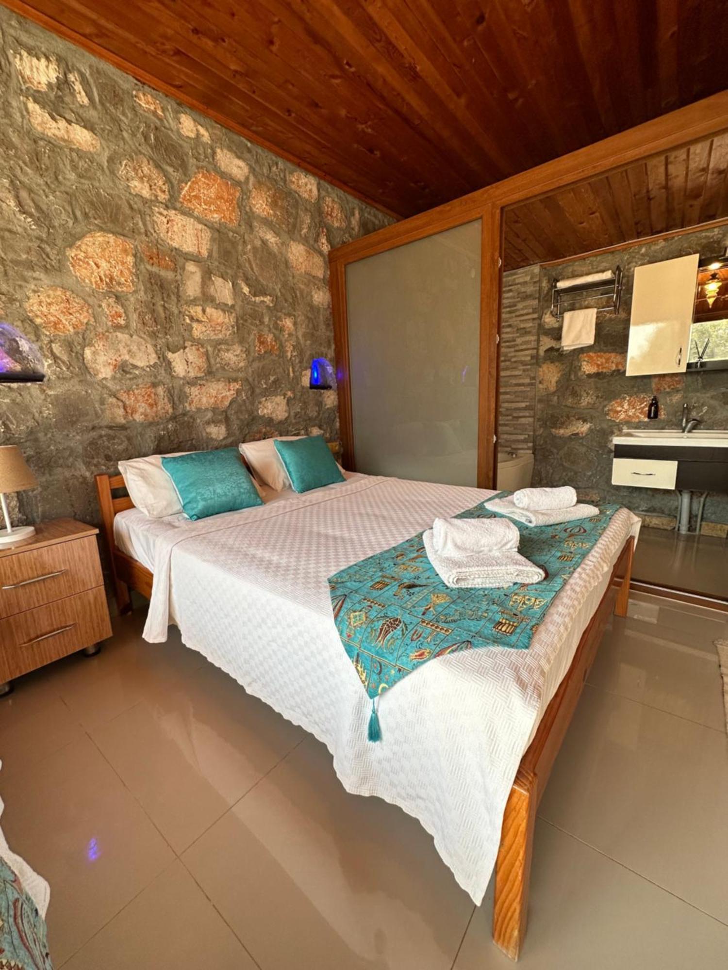 Kabak Armes Hotel Faralya Exteriör bild